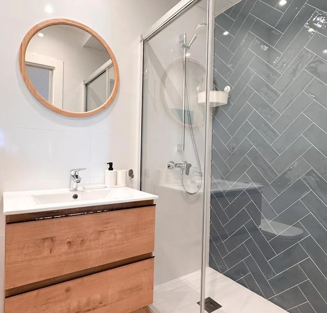 Apartment Bolivia Beach Suite A Malaga